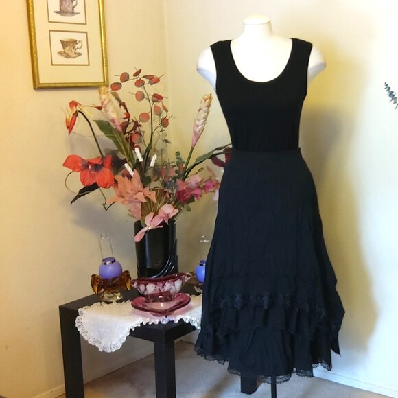 NWT Women Black 3-Layers of Tiered Ruffle Lace Design Midi Skirt L 12 - Picture 7 of 11